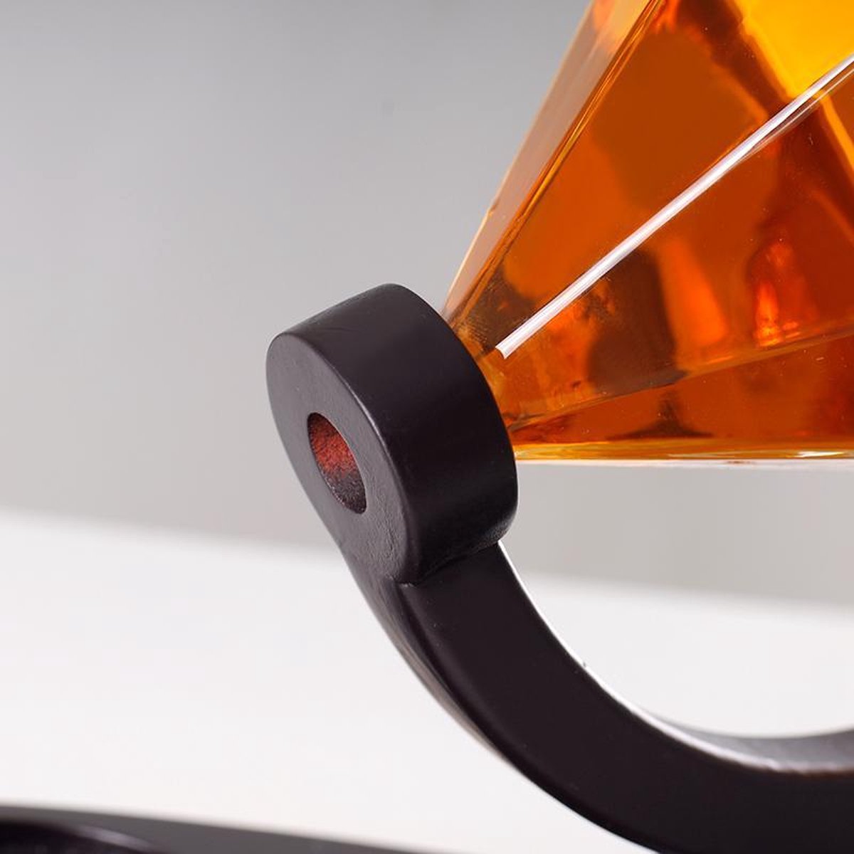 sustinere si suport decantor whisky diamant din sticla transparenta - cadouri barbati